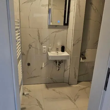 Neuewertige Mit Viel Platz In * 维斯贝格